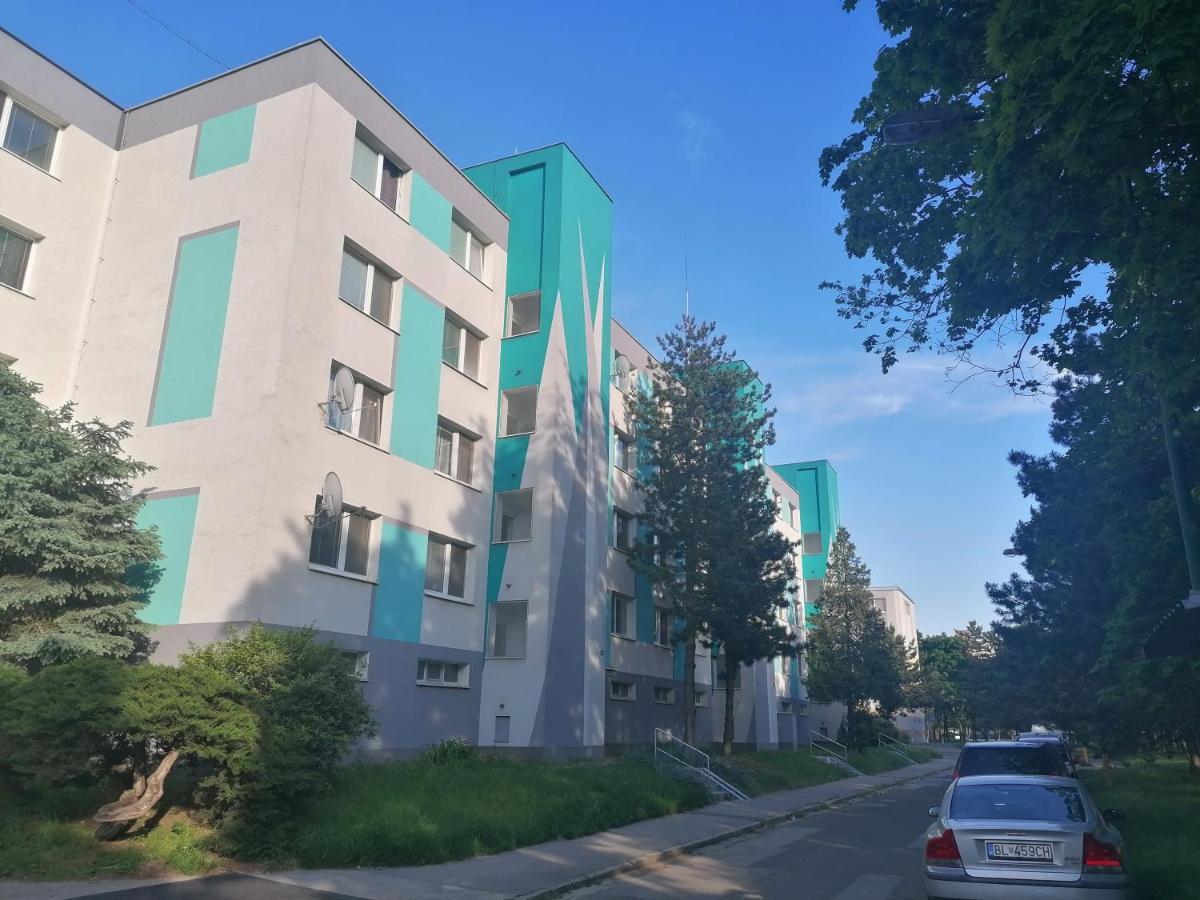 Kwatera prywatna Cozy, Bright With Free Parking *