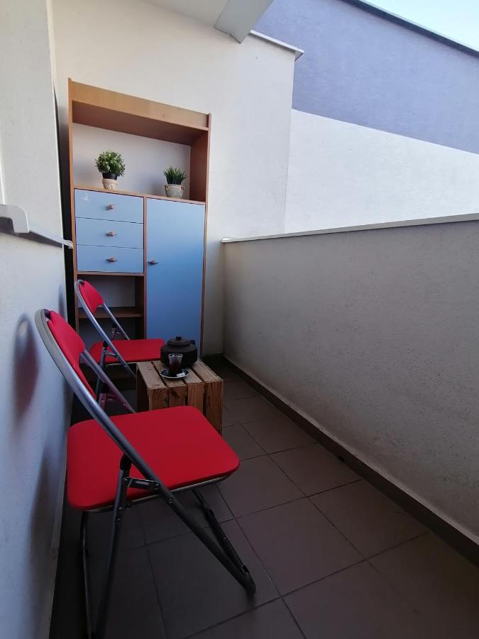 Cozy, Bright With Free Parking Kwatera prywatna