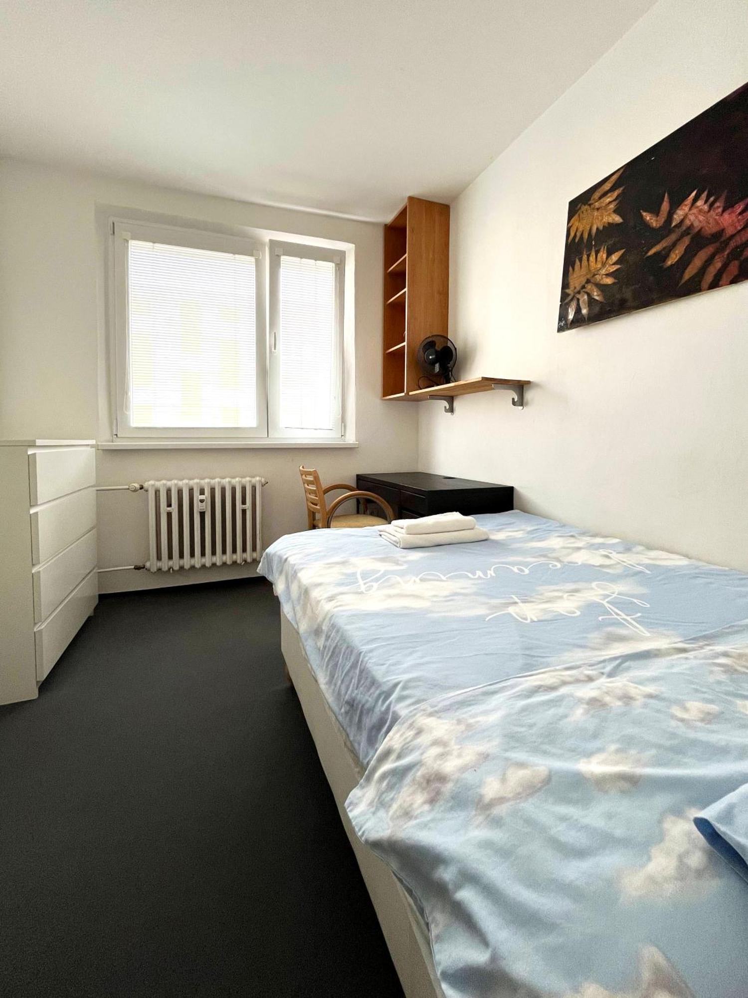 Kwatera prywatna Cozy, Bright With Free Parking Bratysława